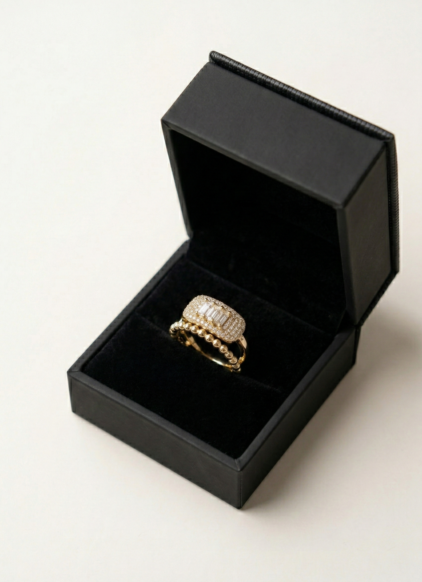 Diamond Glow Ring