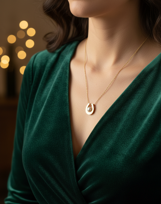 Aura Pearl Necklace