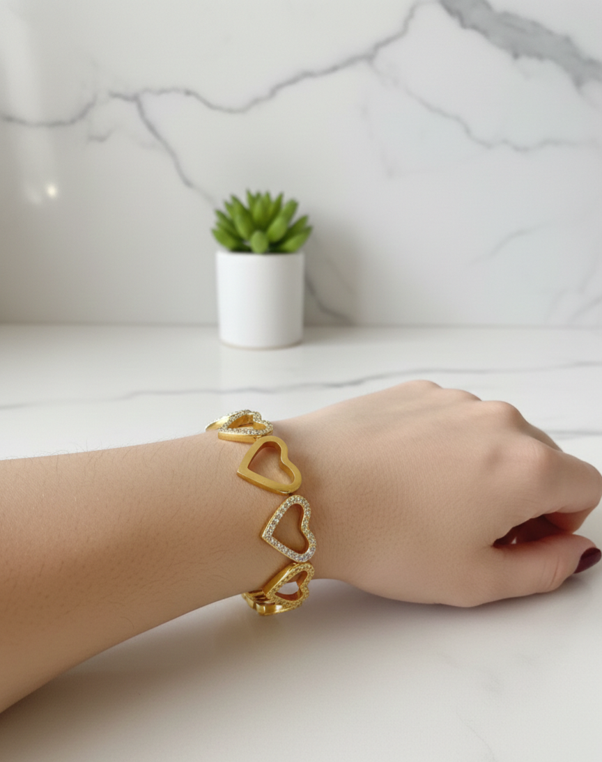 Luxe Mini Hearts Bracelet