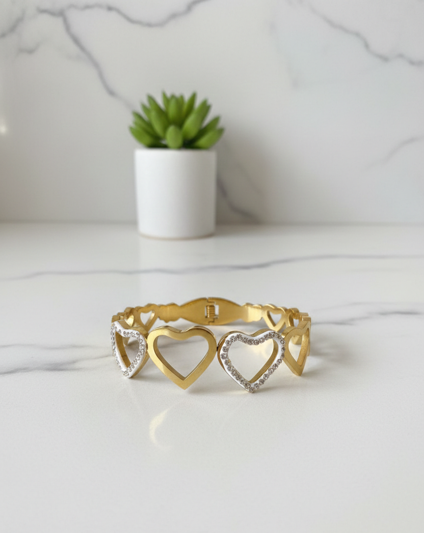 Luxe Mini Hearts Bracelet
