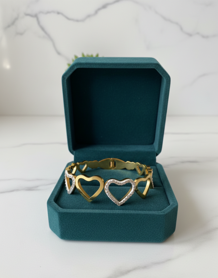Luxe Mini Hearts Bracelet